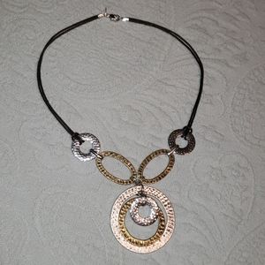 Choker necklace